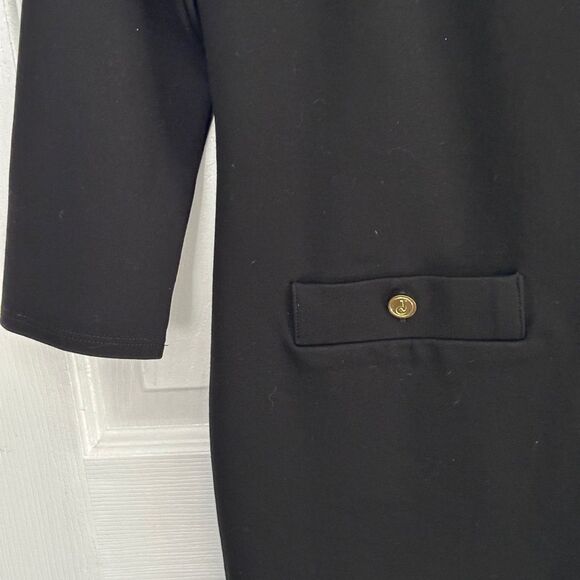 Jude Connally Sabine Jude Cloth Stretch Knit
Jewel Neck 3/4 Sleeve Shift Dress - Picture 2 of 9